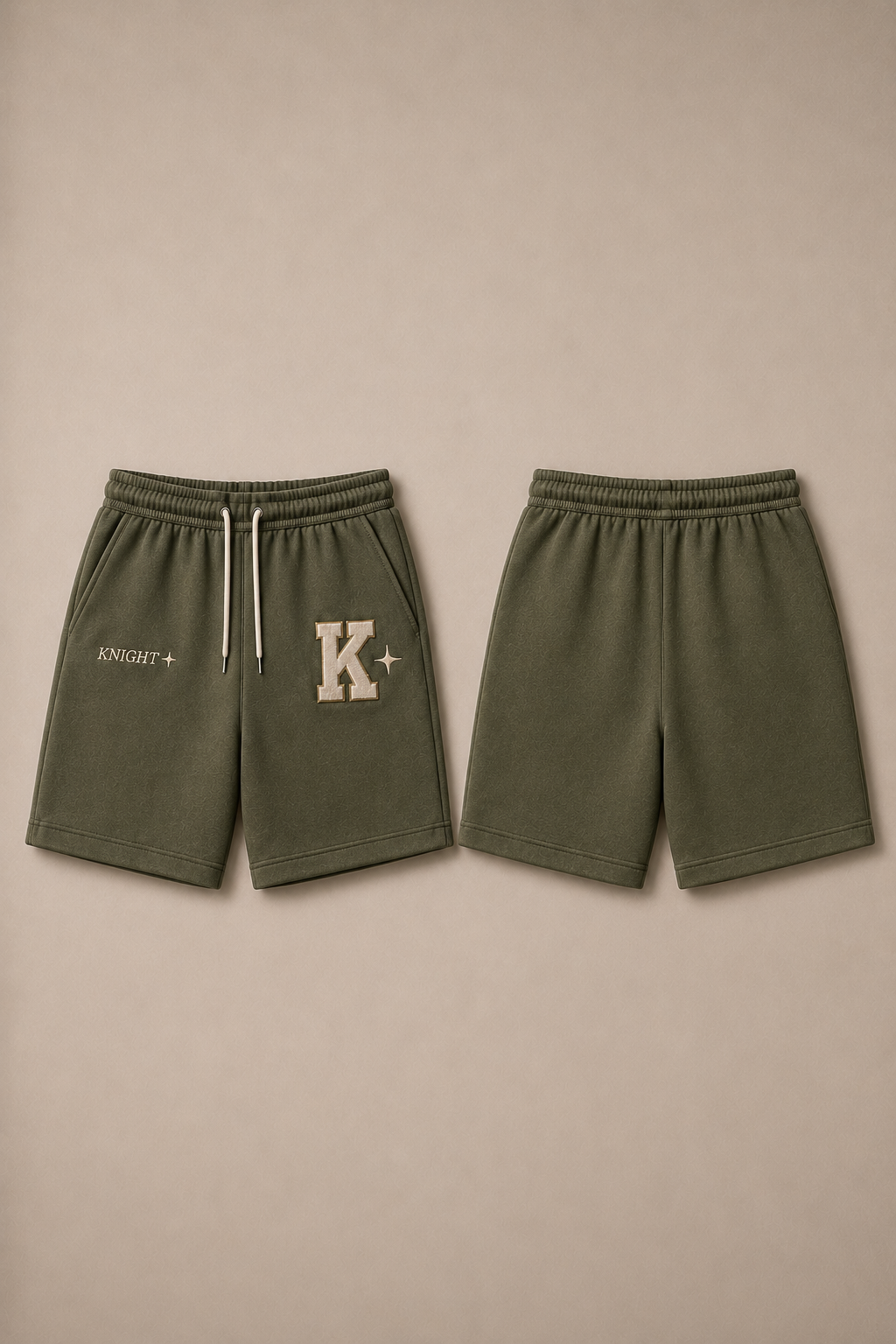 Signature Shorts in Green